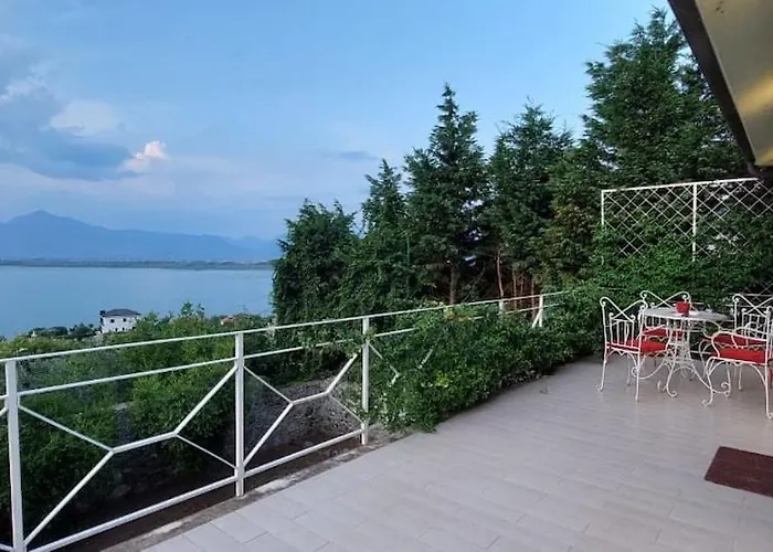 The Lakeview Near Center Hébergement de vacances *